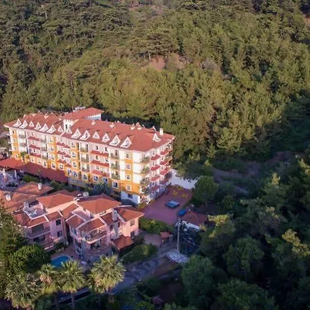 Club Seray Forest * مرمريس